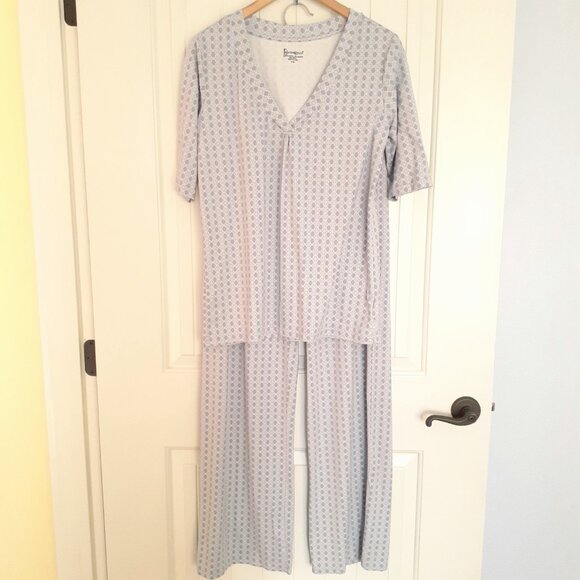 Pajamagram Naturally Nude Pajamas Light Blue Geo Print Size MT Tall - Picture 14 of 16